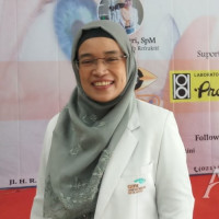 Portrait of dr. Fatiah, SpM