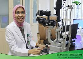 Portrait of dr. Dialika, SpM