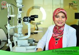 Portrait of dr. Suci Istiqa Mustafa, SpM